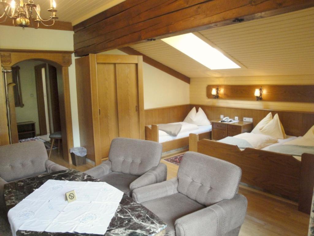 Pension & Appartement Steinwender บาด ไคลน์เคิร์ชไฮม์ ห้อง รูปภาพ