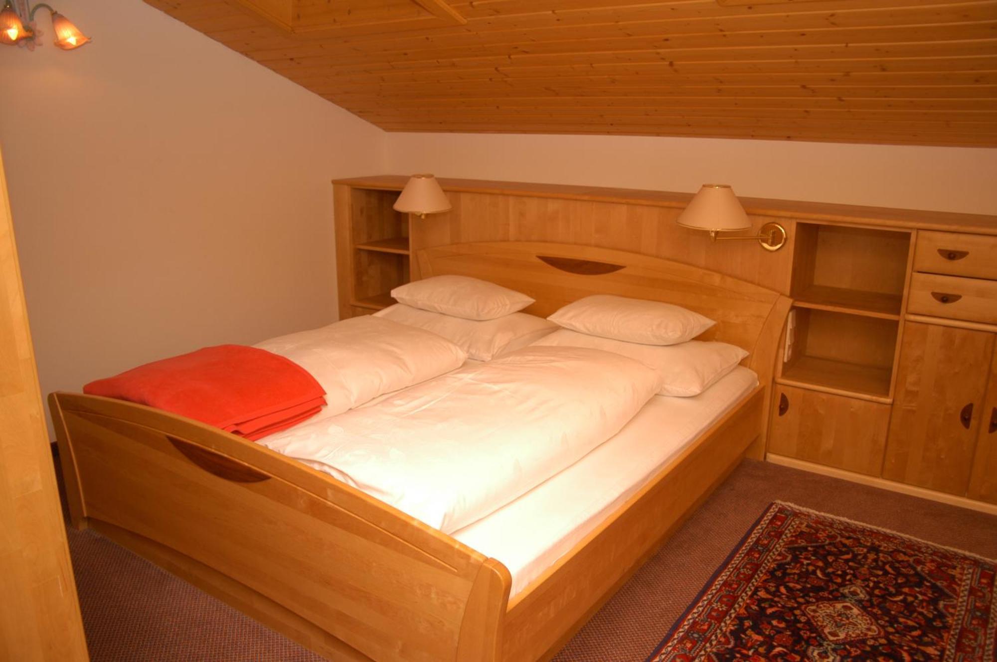 Pension & Appartement Steinwender บาด ไคลน์เคิร์ชไฮม์ ภายนอก รูปภาพ