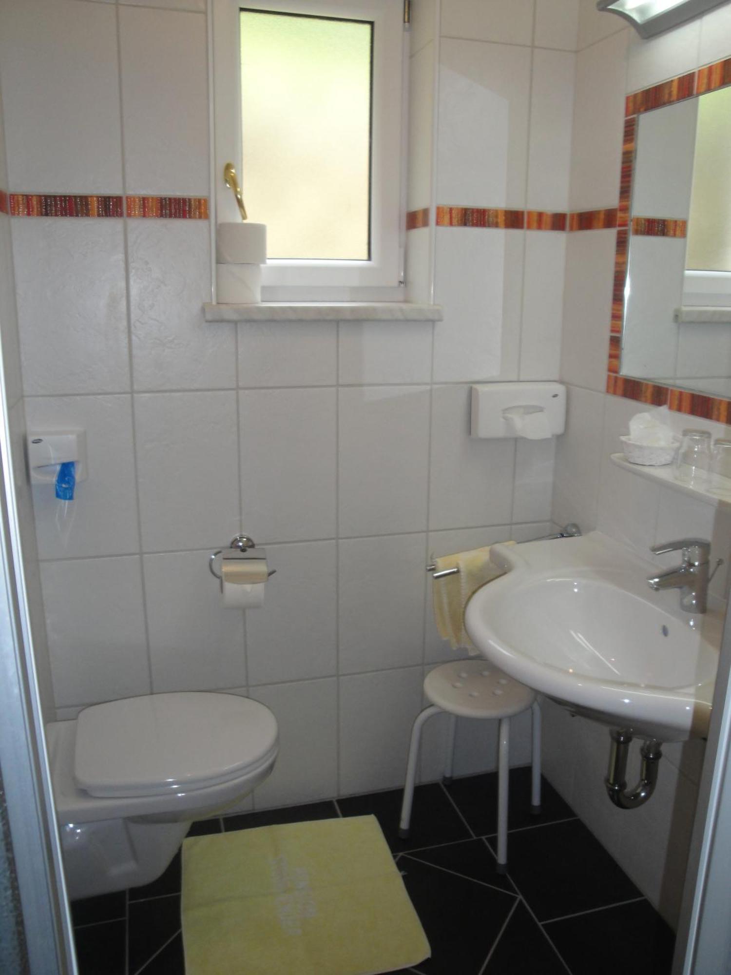 Pension & Appartement Steinwender บาด ไคลน์เคิร์ชไฮม์ ภายนอก รูปภาพ