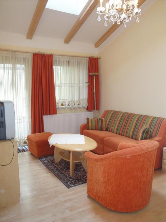 Pension & Appartement Steinwender บาด ไคลน์เคิร์ชไฮม์ ห้อง รูปภาพ