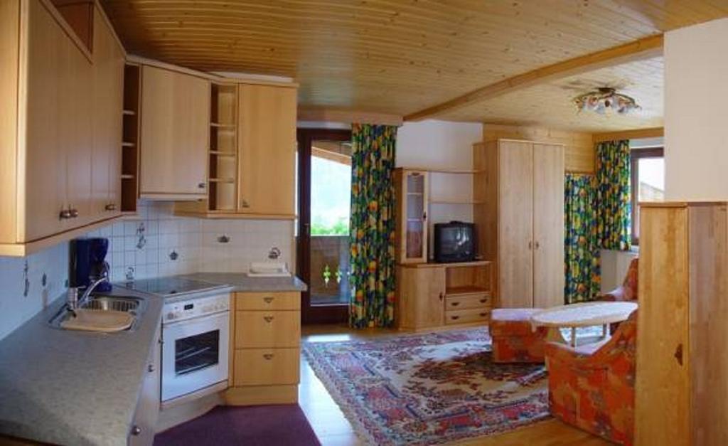 Pension & Appartement Steinwender บาด ไคลน์เคิร์ชไฮม์ ภายนอก รูปภาพ
